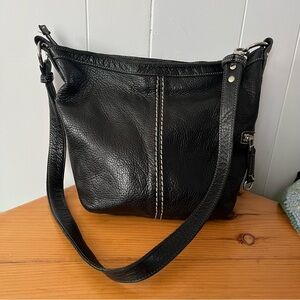 Roots Leather Slouchy Crossbody Hobo Bag Black Genuine Rugged Silver Pebble Med